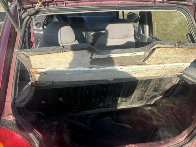 Красный Дэу Матиз, объемом двигателя 0.8 л и пробегом 78 тыс. км за 1800 $, фото 4 на Automoto.ua