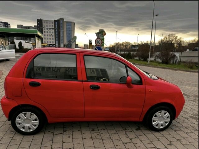 Красный Дэу Матиз, объемом двигателя 1.1 л и пробегом 90 тыс. км за 1950 $, фото 1 на Automoto.ua