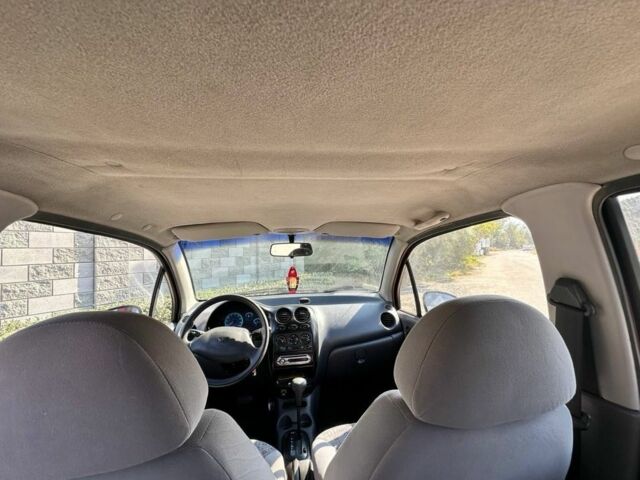 Красный Дэу Матиз, объемом двигателя 0.8 л и пробегом 100 тыс. км за 3000 $, фото 16 на Automoto.ua