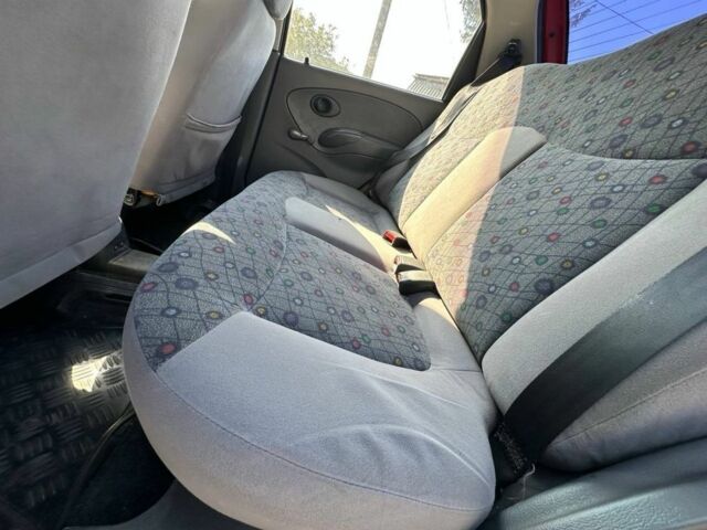 Красный Дэу Матиз, объемом двигателя 0.8 л и пробегом 100 тыс. км за 3000 $, фото 18 на Automoto.ua