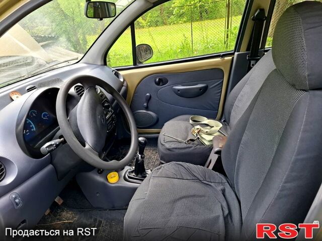 Дэу Матиз, объемом двигателя 0.8 л и пробегом 200 тыс. км за 1100 $, фото 3 на Automoto.ua