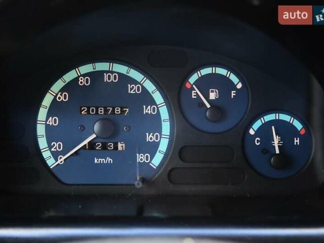 Дэу Матиз, объемом двигателя 1 л и пробегом 204 тыс. км за 3300 $, фото 14 на Automoto.ua