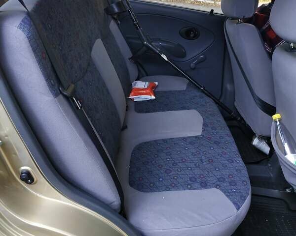 Дэу Матиз, объемом двигателя 0.8 л и пробегом 130 тыс. км за 3400 $, фото 15 на Automoto.ua