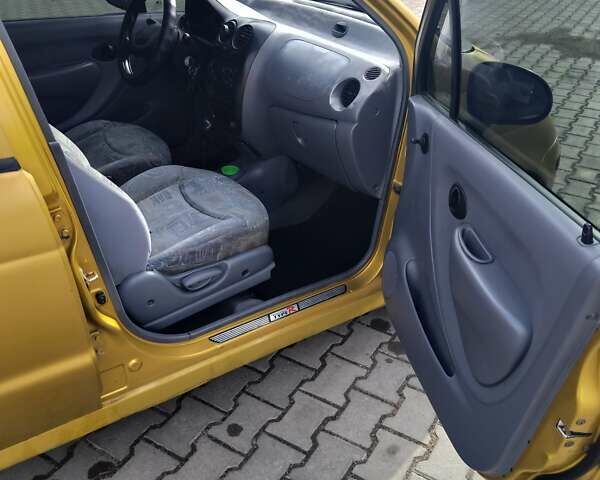 Желтый Дэу Матиз, объемом двигателя 0.8 л и пробегом 165 тыс. км за 1400 $, фото 11 на Automoto.ua