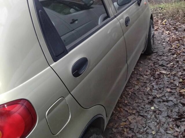 Жовтий Деу Матіз, об'ємом двигуна 0.8 л та пробігом 89 тис. км за 3200 $, фото 2 на Automoto.ua