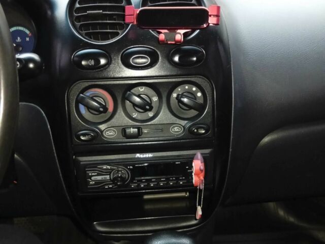 Жовтий Деу Матіз, об'ємом двигуна 0.8 л та пробігом 89 тис. км за 3200 $, фото 8 на Automoto.ua