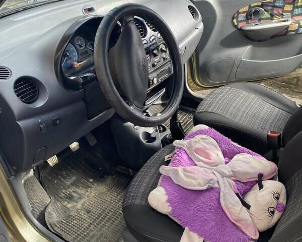 Жовтий Деу Матіз, об'ємом двигуна 1 л та пробігом 160 тис. км за 1900 $, фото 5 на Automoto.ua