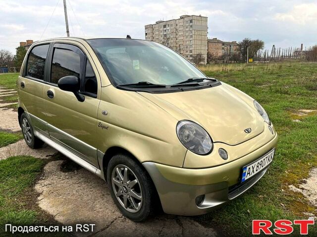 Жовтий Деу Матіз, об'ємом двигуна 1 л та пробігом 122 тис. км за 2250 $, фото 3 на Automoto.ua