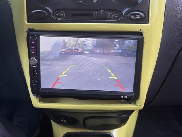 Жовтий Деу Матіз, об'ємом двигуна 0.8 л та пробігом 174 тис. км за 2600 $, фото 1 на Automoto.ua