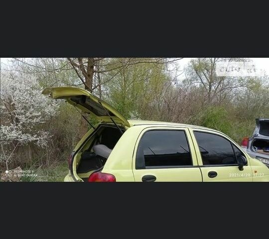 Жовтий Деу Матіз, об'ємом двигуна 0.8 л та пробігом 145 тис. км за 2300 $, фото 2 на Automoto.ua