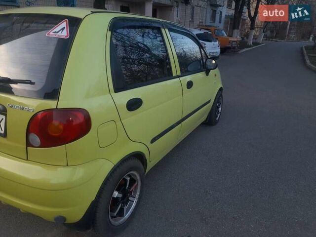 Желтый Дэу Матиз, объемом двигателя 0.8 л и пробегом 138 тыс. км за 2800 $, фото 28 на Automoto.ua