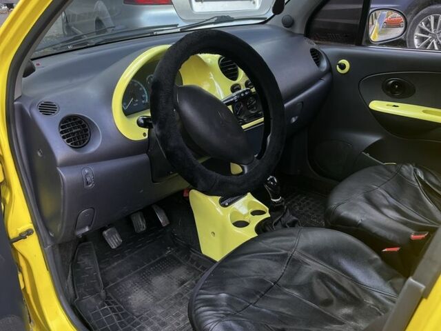 Жовтий Деу Матіз, об'ємом двигуна 0.8 л та пробігом 174 тис. км за 2600 $, фото 7 на Automoto.ua