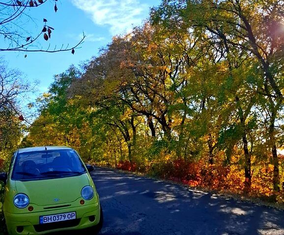 Жовтий Деу Матіз, об'ємом двигуна 0.8 л та пробігом 153 тис. км за 2000 $, фото 4 на Automoto.ua
