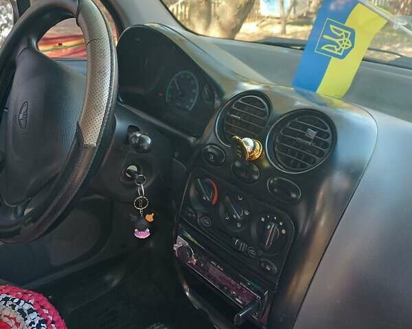 Желтый Дэу Матиз, объемом двигателя 0.8 л и пробегом 134 тыс. км за 2000 $, фото 2 на Automoto.ua