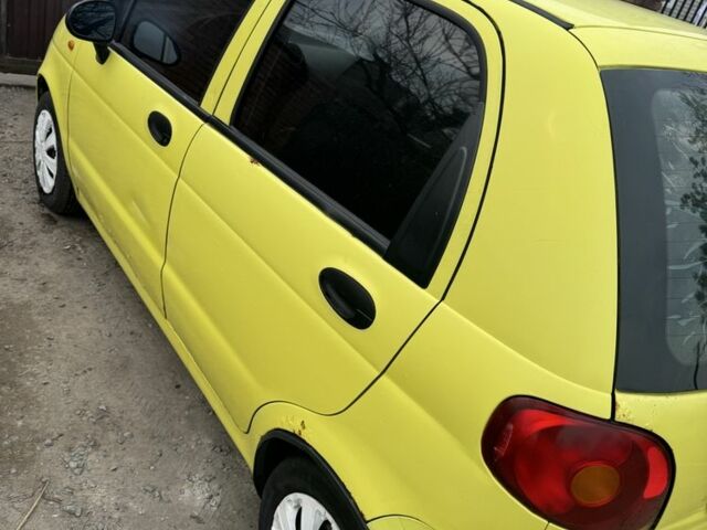 Жовтий Деу Матіз, об'ємом двигуна 0.8 л та пробігом 150 тис. км за 1800 $, фото 4 на Automoto.ua