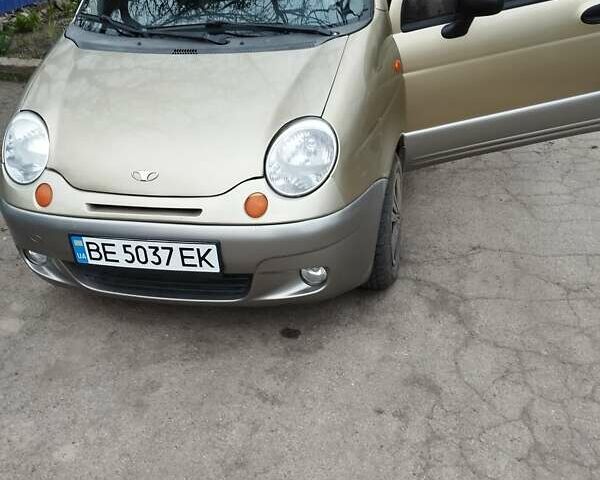 Желтый Дэу Матиз, объемом двигателя 1 л и пробегом 154 тыс. км за 2700 $, фото 1 на Automoto.ua