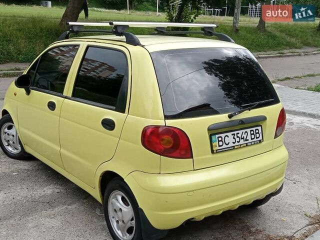 Жовтий Деу Матіз, об'ємом двигуна 0.8 л та пробігом 230 тис. км за 2000 $, фото 8 на Automoto.ua