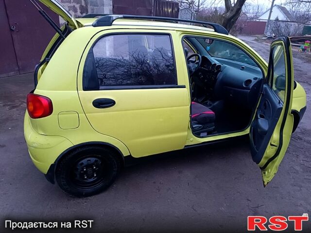 Жовтий Деу Матіз, об'ємом двигуна 0.8 л та пробігом 250 тис. км за 2400 $, фото 2 на Automoto.ua