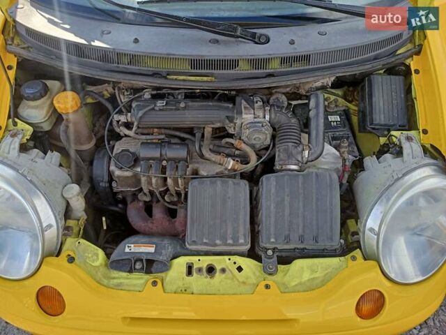 Жовтий Деу Матіз, об'ємом двигуна 1 л та пробігом 169 тис. км за 2300 $, фото 9 на Automoto.ua