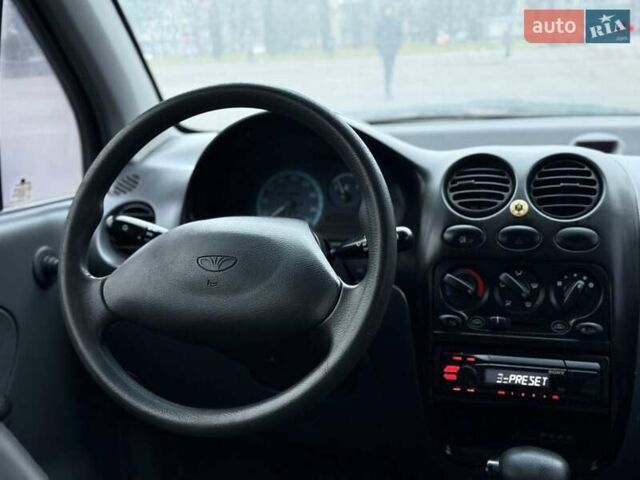 Желтый Дэу Матиз, объемом двигателя 0.8 л и пробегом 115 тыс. км за 1950 $, фото 45 на Automoto.ua