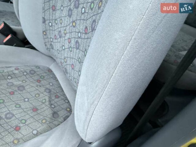 Желтый Дэу Матиз, объемом двигателя 0.8 л и пробегом 115 тыс. км за 1950 $, фото 40 на Automoto.ua