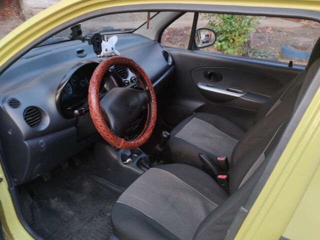 Желтый Дэу Матиз, объемом двигателя 0 л и пробегом 1 тыс. км за 2700 $, фото 1 на Automoto.ua