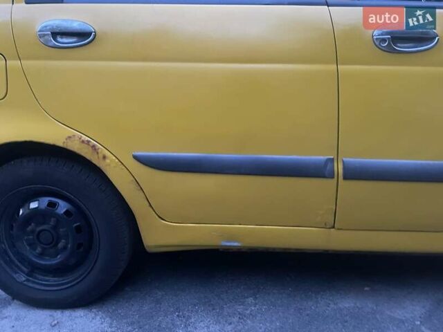 Жовтий Деу Матіз, об'ємом двигуна 0.8 л та пробігом 205 тис. км за 2400 $, фото 6 на Automoto.ua