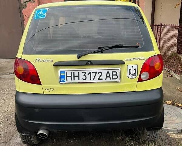 Жовтий Деу Матіз, об'ємом двигуна 0.8 л та пробігом 11 тис. км за 2100 $, фото 2 на Automoto.ua