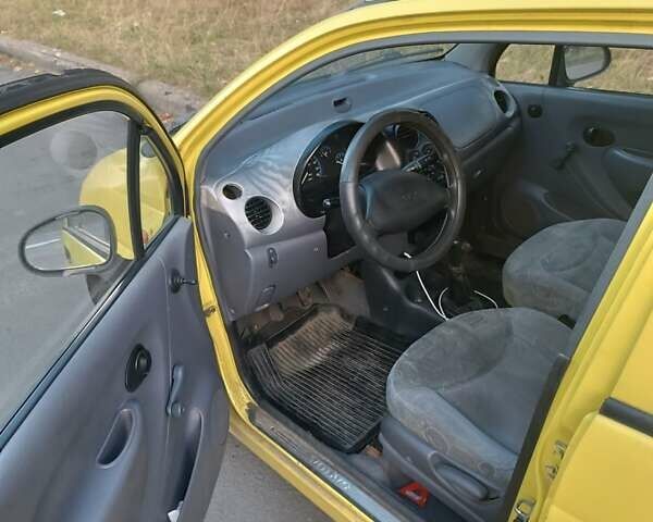 Жовтий Деу Матіз, об'ємом двигуна 0.8 л та пробігом 173 тис. км за 1900 $, фото 1 на Automoto.ua