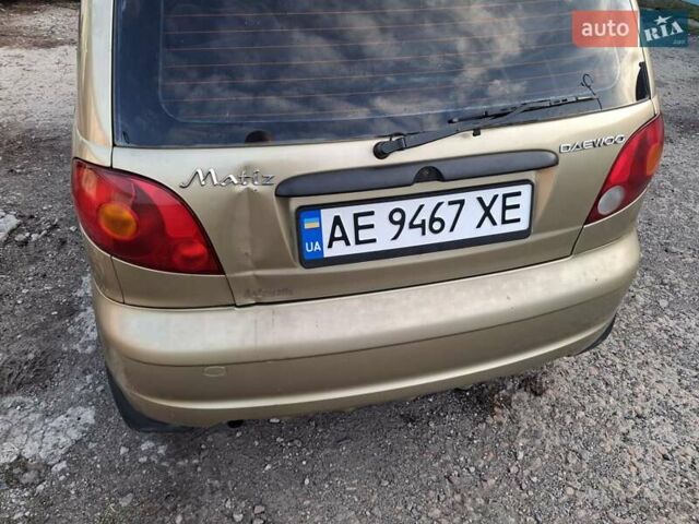 Желтый Дэу Матиз, объемом двигателя 0.8 л и пробегом 100 тыс. км за 2700 $, фото 4 на Automoto.ua