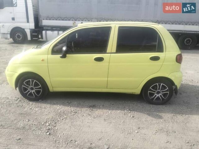 Жовтий Деу Матіз, об'ємом двигуна 0.8 л та пробігом 170 тис. км за 3500 $, фото 4 на Automoto.ua