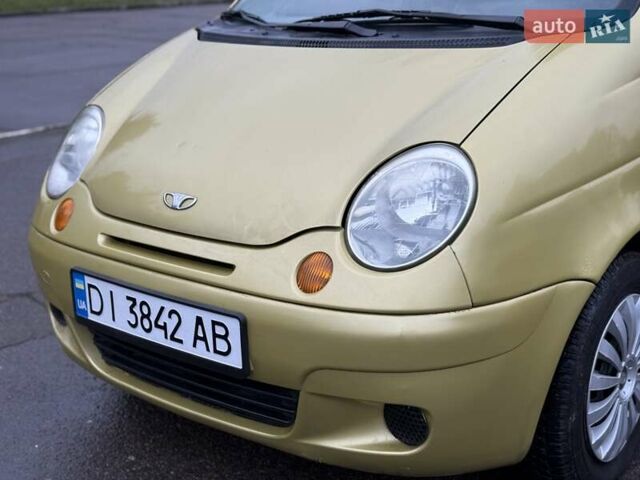 Желтый Дэу Матиз, объемом двигателя 0.8 л и пробегом 115 тыс. км за 1950 $, фото 3 на Automoto.ua