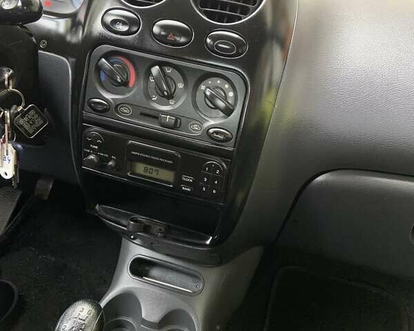 Желтый Дэу Матиз, объемом двигателя 0.8 л и пробегом 106 тыс. км за 2000 $, фото 1 на Automoto.ua