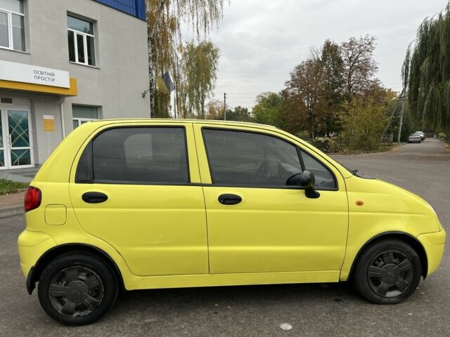 Желтый Дэу Матиз, объемом двигателя 0.8 л и пробегом 115 тыс. км за 2400 $, фото 8 на Automoto.ua