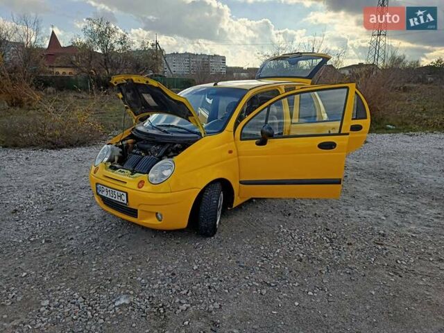 Жовтий Деу Матіз, об'ємом двигуна 1 л та пробігом 169 тис. км за 2300 $, фото 1 на Automoto.ua