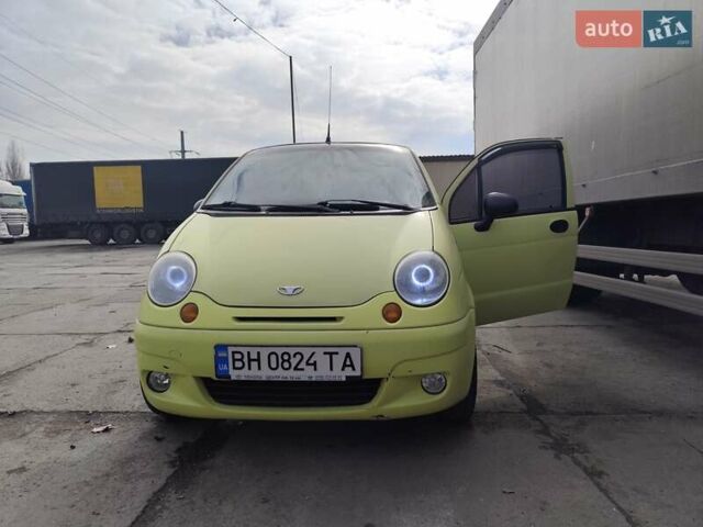 Желтый Дэу Матиз, объемом двигателя 0.8 л и пробегом 110 тыс. км за 2500 $, фото 10 на Automoto.ua