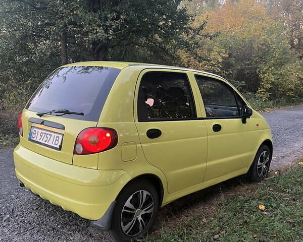 Жовтий Деу Матіз, об'ємом двигуна 0.8 л та пробігом 160 тис. км за 2700 $, фото 3 на Automoto.ua