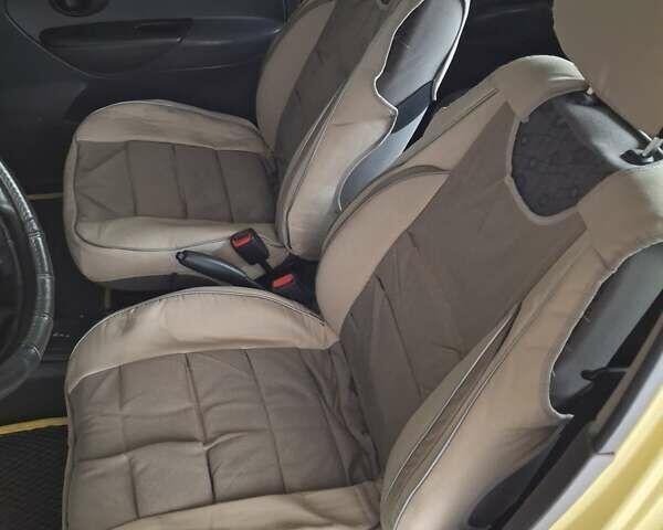 Жовтий Деу Матіз, об'ємом двигуна 0.8 л та пробігом 90 тис. км за 3200 $, фото 6 на Automoto.ua