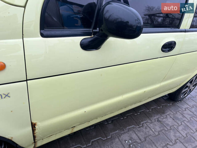 Жовтий Деу Матіз, об'ємом двигуна 0.8 л та пробігом 155 тис. км за 1650 $, фото 7 на Automoto.ua