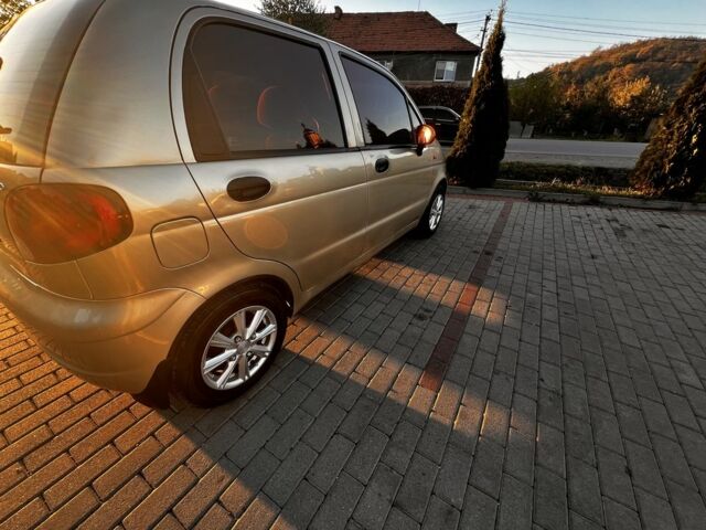 Желтый Дэу Матиз, объемом двигателя 0 л и пробегом 145 тыс. км за 2900 $, фото 3 на Automoto.ua