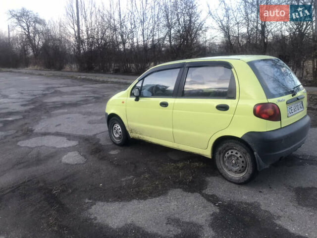 Желтый Дэу Матиз, объемом двигателя 0.8 л и пробегом 86 тыс. км за 2400 $, фото 2 на Automoto.ua