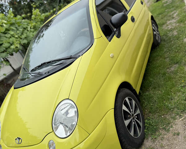 Жовтий Деу Матіз, об'ємом двигуна 0.8 л та пробігом 212 тис. км за 2800 $, фото 1 на Automoto.ua