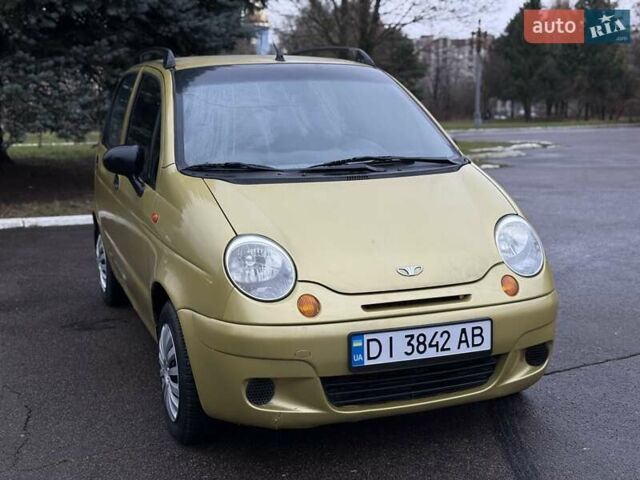 Желтый Дэу Матиз, объемом двигателя 0.8 л и пробегом 115 тыс. км за 1950 $, фото 8 на Automoto.ua