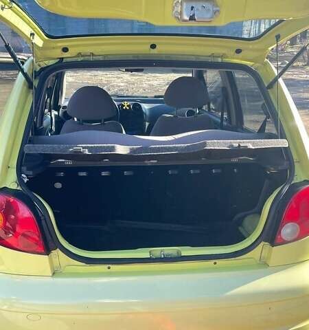 Желтый Дэу Матиз, объемом двигателя 0.8 л и пробегом 56 тыс. км за 2500 $, фото 16 на Automoto.ua