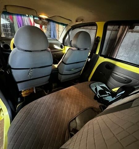 Желтый Дэу Матиз, объемом двигателя 0.8 л и пробегом 117 тыс. км за 2081 $, фото 5 на Automoto.ua