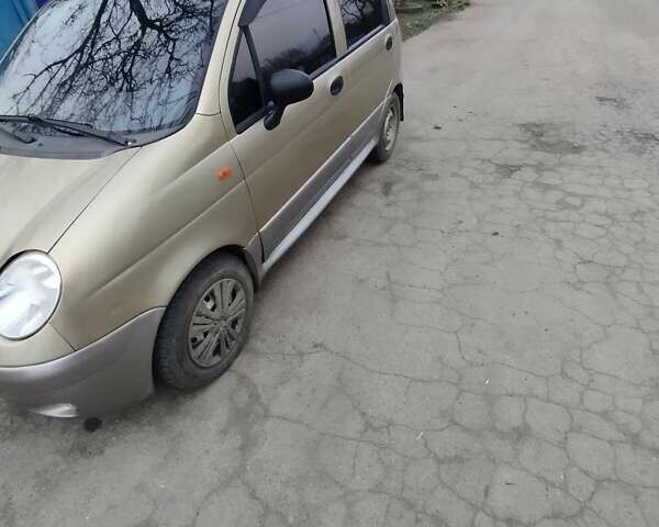Желтый Дэу Матиз, объемом двигателя 1 л и пробегом 154 тыс. км за 2700 $, фото 7 на Automoto.ua