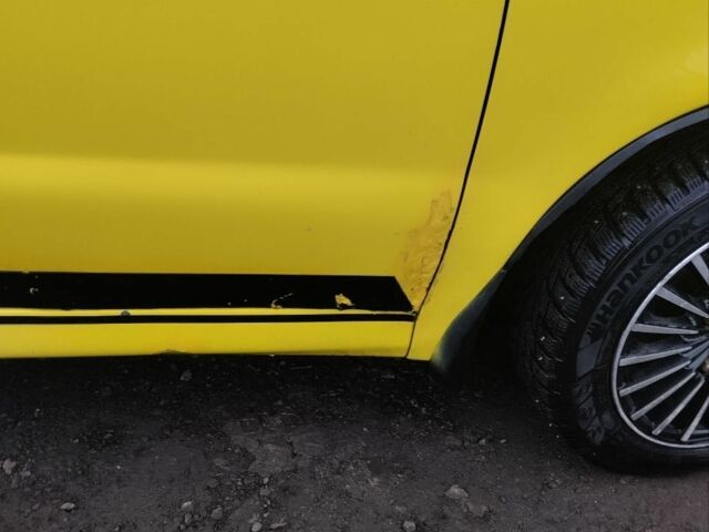 Жовтий Деу Матіз, об'ємом двигуна 0.8 л та пробігом 11 тис. км за 2800 $, фото 5 на Automoto.ua