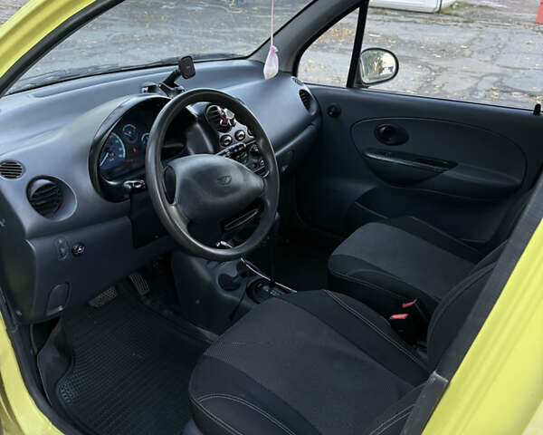 Дэу Матиз 2008 в Днепре (Днепропетровске) на Automoto.ua Желтый Дэу Матиз, объемом двигателя 0.8 л и пробегом 202 тыс. км за 2999 $, фото 16 на Automoto.ua