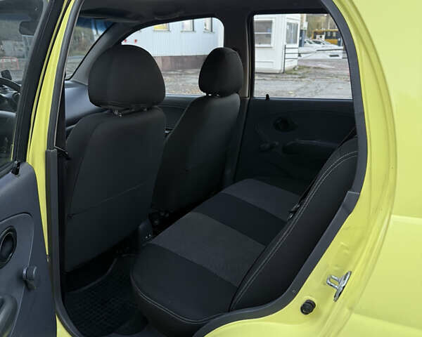 Дэу Матиз 2008 в Днепре (Днепропетровске) на Automoto.ua Желтый Дэу Матиз, объемом двигателя 0.8 л и пробегом 202 тыс. км за 2999 $, фото 17 на Automoto.ua