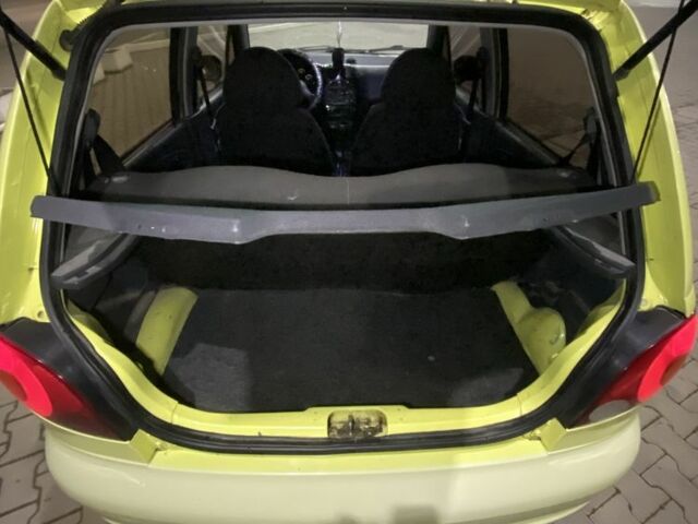 Желтый Дэу Матиз, объемом двигателя 0.8 л и пробегом 77 тыс. км за 2800 $, фото 17 на Automoto.ua